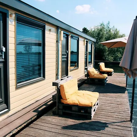 Floatel - De Schans Alphen شقة فندقية *