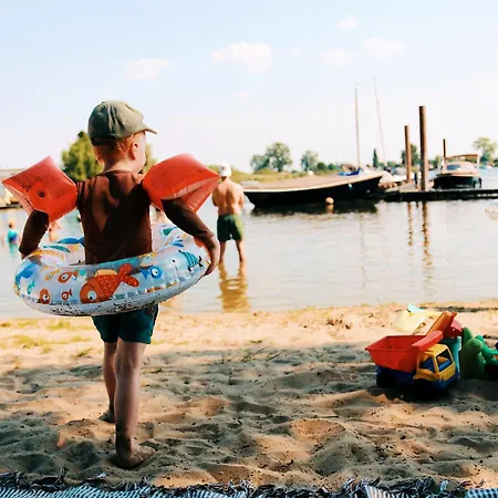 Floatel - De Schans Alphen 3* Benedeneind