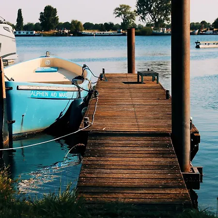 شقة فندقية Floatel - De Schans Alphen *