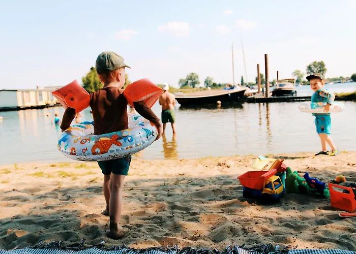 Floatel - De Schans Alphen 3* Benedeneind