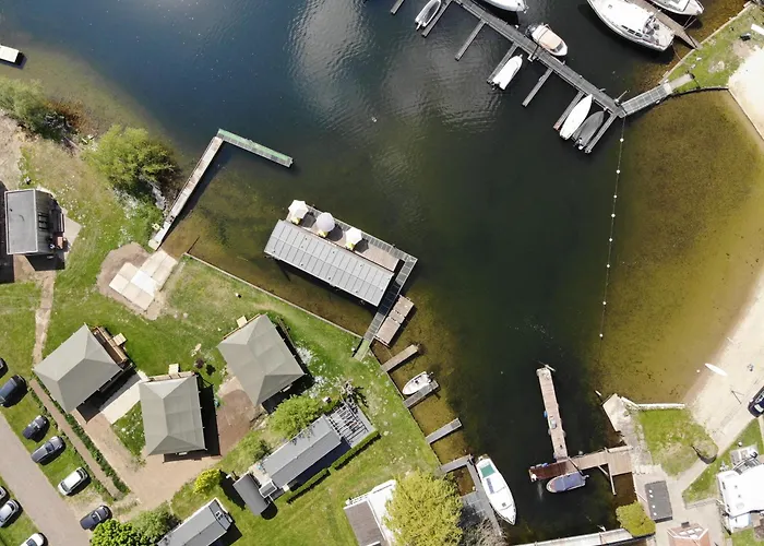 Floatel - De Schans Alphen Benedeneind