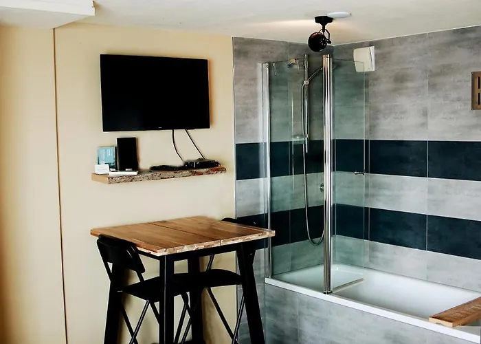 Floatel - De Schans Alphen 3* Benedeneind