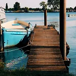 公寓式酒店 Floatel - De Schans Alphen 3*