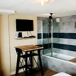 Floatel - De Schans Alphen 3* Benedeneind