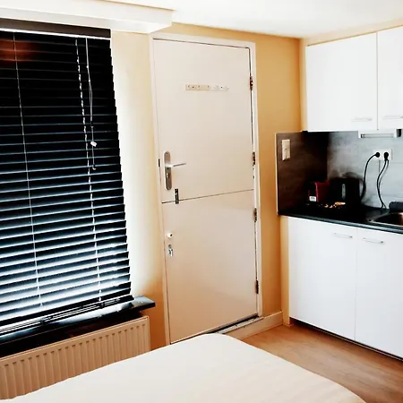 Floatel - De Schans Alphen 3*